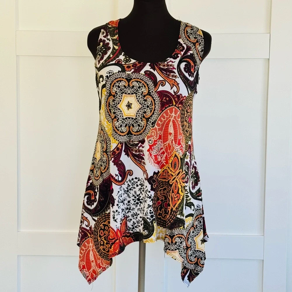 JOSTAR SLINKY SHARK HEM SLEEVELESS TOP TUNIC - Picture 2 of 7